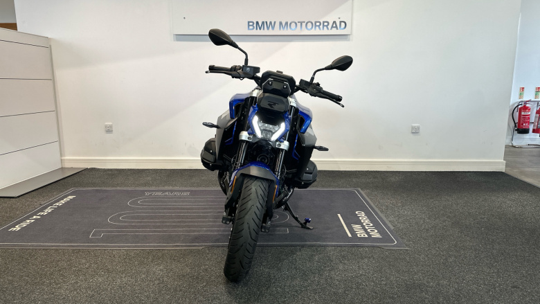 BMW R1300 R SE (25MY)